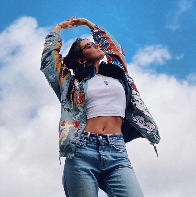 Blooms — imagem de abertura
